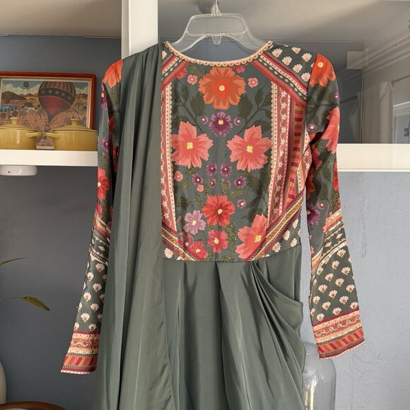 Wishful x Sahil Kochhar Green Printed Maxi Saree Dress Beaded Embroidered - Picture 4 of 9